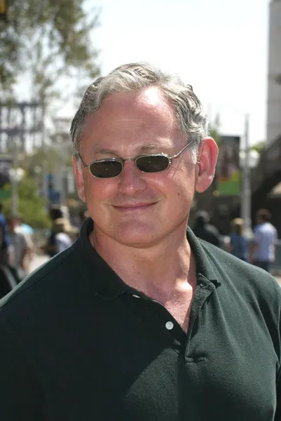 Victor Garber — Stockfoto