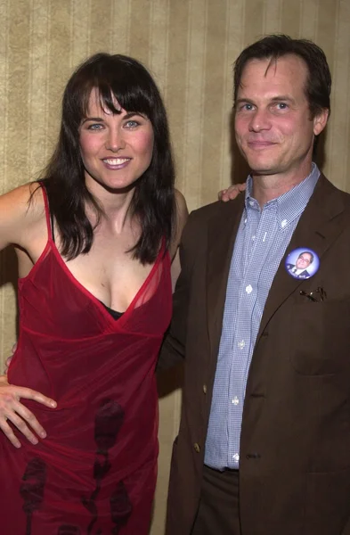 Lucy lawless a bill paxton — Stock fotografie