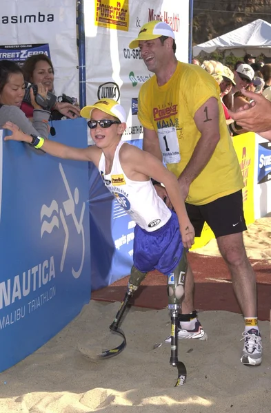 Concorrente no 14th Annual Nautica Triathlon em Zuma Beach — Fotografia de Stock