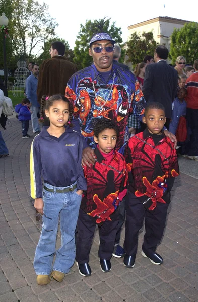 Coolio met kinderen zhane, Milaan en darius — Stockfoto