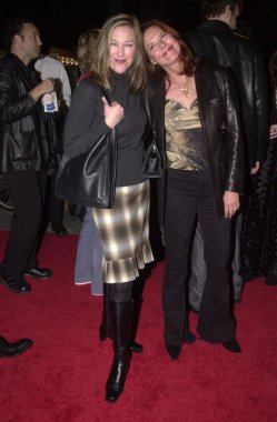 Catherine O'Hara ve Jobeth Williams