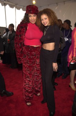 Kym whitley ve mari morrow