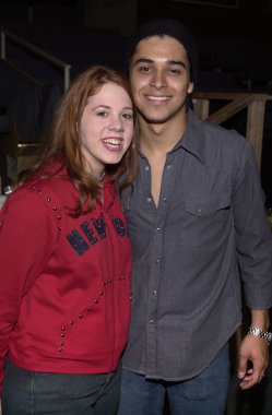 lynsey bartilson ve wilmer valderama