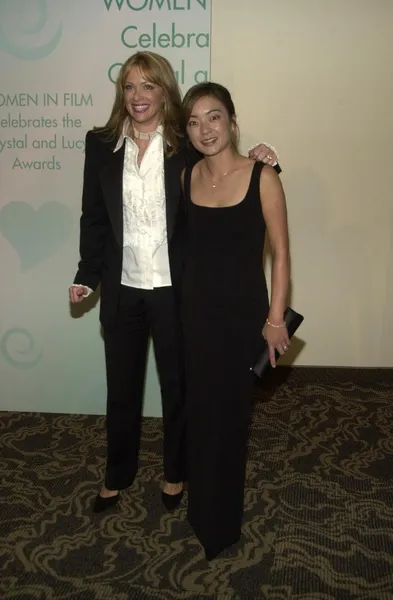 Lauren Holly e Carolyn Chen — Fotografia de Stock