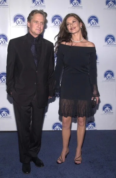 Michael Douglas and Catherine Zeta-Jones — Stock Photo, Image