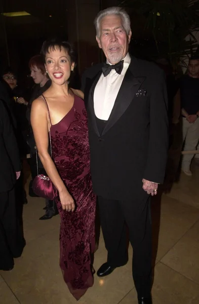 James Coburn and wife Paula — Stock Photo, Image