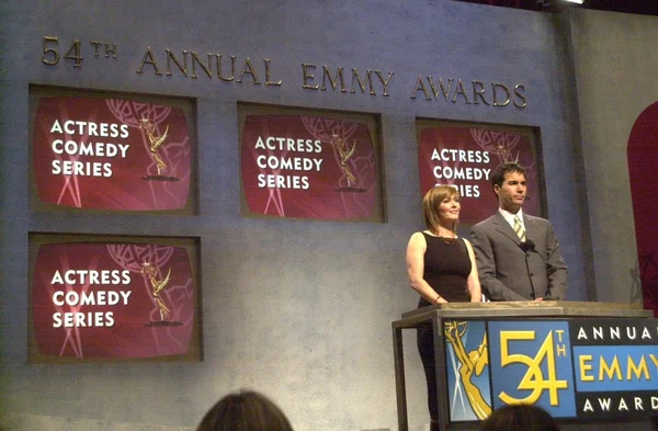 Laura Innes and Eric McCormack — Stock Photo, Image