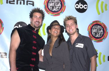 Joey Fatone, Emmanuelle Chriqui, Lance Bass