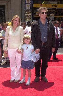 Clancy kahverengi ve aile