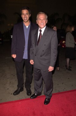 ray Romano ve john spencer