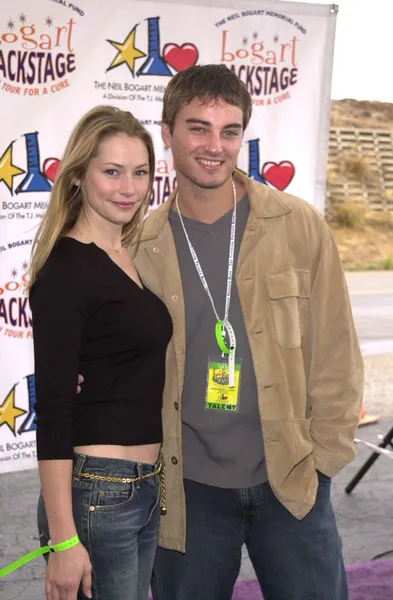 Meredith Monroe and Kerr Smith — Stock Photo, Image