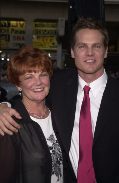 Van Holt y mamá — Foto de Stock