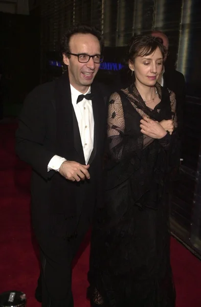 Roberto Benigni and wife Nicolette Braschi — Stock Photo, Image