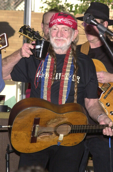 Нельсон, Вилли
