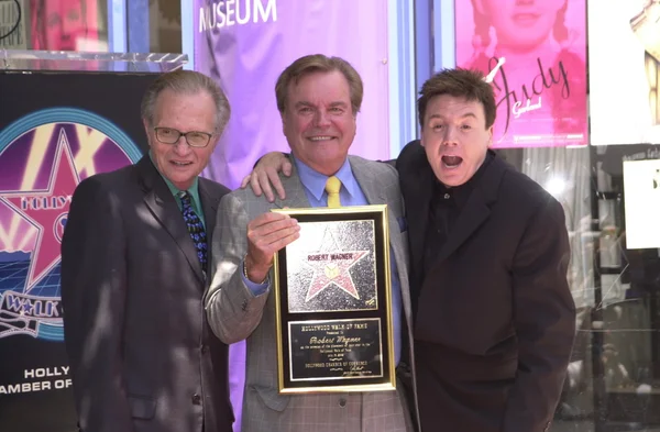 Lary konung, robert wagner och mike myers — Stockfoto