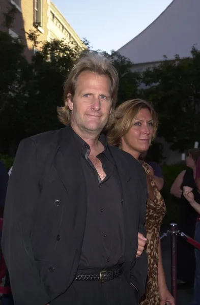 Jeff Daniels y su esposa — Foto de Stock