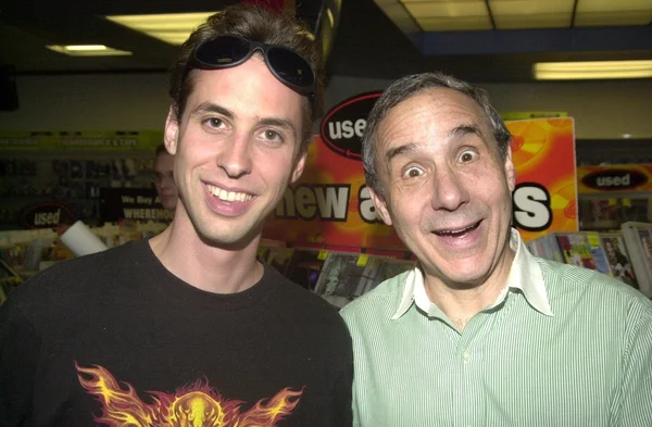 Lloyd Kaufman and fan Jason — Stock Photo, Image