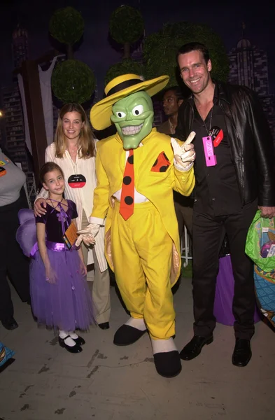 David James Elliot and family — Stock Photo, Image