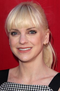 Anna Faris
