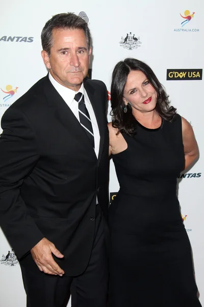 Anthony Lapaglia, Gia Carides — Photo