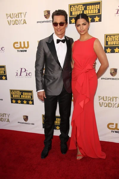 Matthew McConaughey y Camila Alves — Foto de Stock