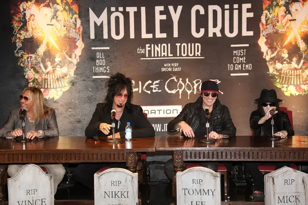 Vince Neil, Nikki Sixx, Tommy Lee, Mick Mars — kuvapankkivalokuva