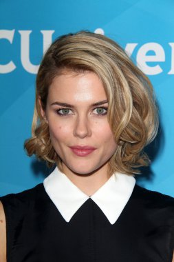 Rachael taylor