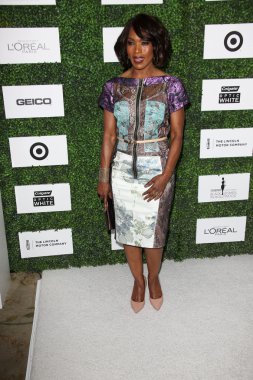 Angela bassett
