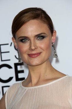 Emily Deschanel