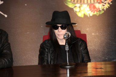 Mick Mars
