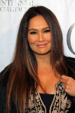 Tia Carrere