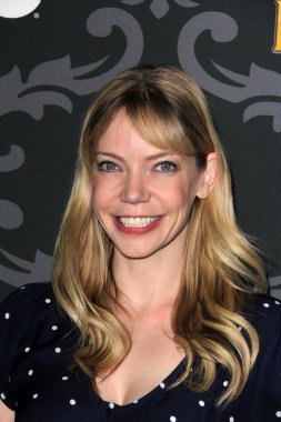 Riki Lindhome