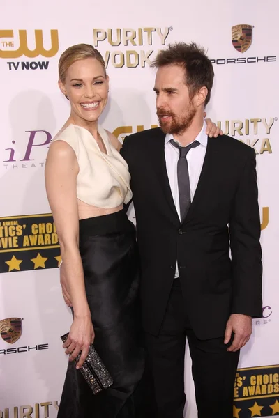 Leslie Bibb e Sam Rockwell — Foto Stock