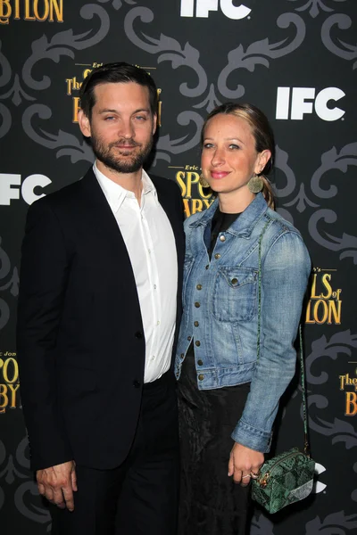 Tobey Maguire, Jennifer Meyer — Fotografia de Stock