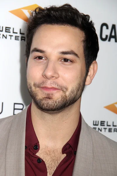 Skylar Astin — Stockfoto