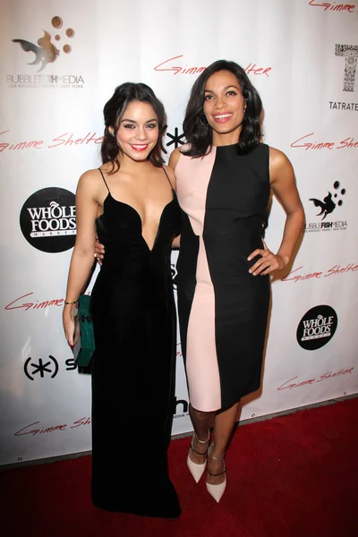 Vanessa Hudgens and Rosario Dawson — Stock Photo, Image