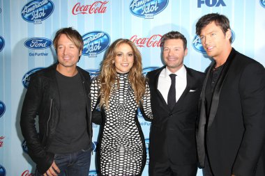 Keith urban, jennifer lopez, ryan seacrest ve harry connick jr