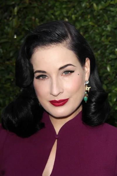 Dita Von Teese — Zdjęcie stockowe