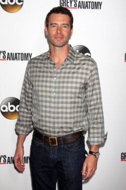Scott Foley