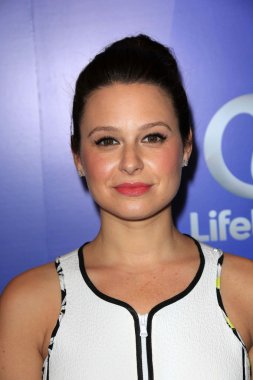 Katie Lowes
