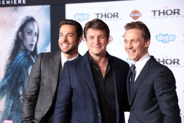 Zachary levi, tom hiddleston ve ray stevenson