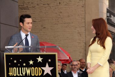 Joseph Gordon-Levitt, Julianne Moore