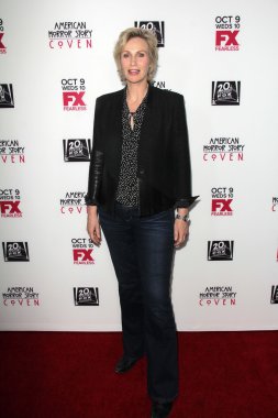 Jane Lynch