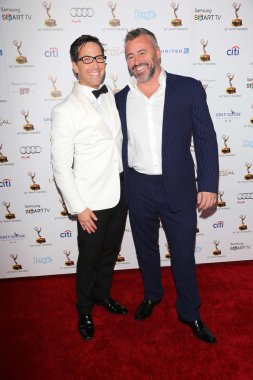 Dan Bucatinsky, Matt Leblanc