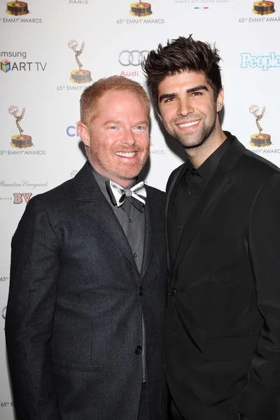 Jesse Tyler Ferguson, Justin Mikita — Zdjęcie stockowe