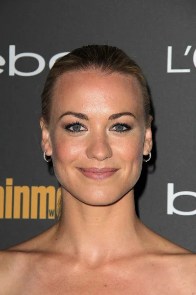 Yvonne Strahovski — Zdjęcie stockowe