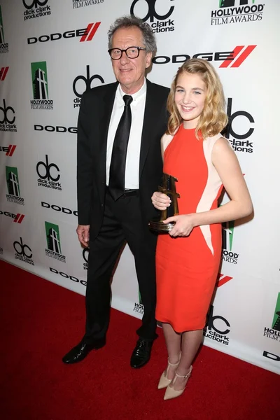 Geoffrey Rush, Sophie Nelisse — Zdjęcie stockowe