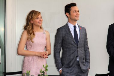 Chloe moretz grace, joseph gordon-levitt