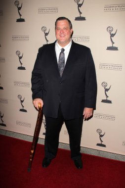 Billy Gardell