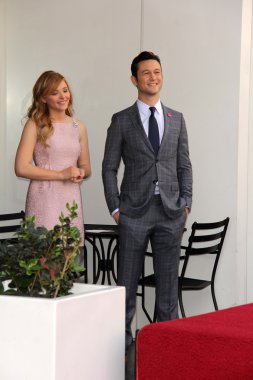 Chloe moretz grace, joseph gordon-levitt